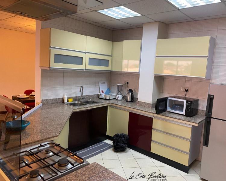 La Casa Baatsona Apts Sakumono Екстериор снимка