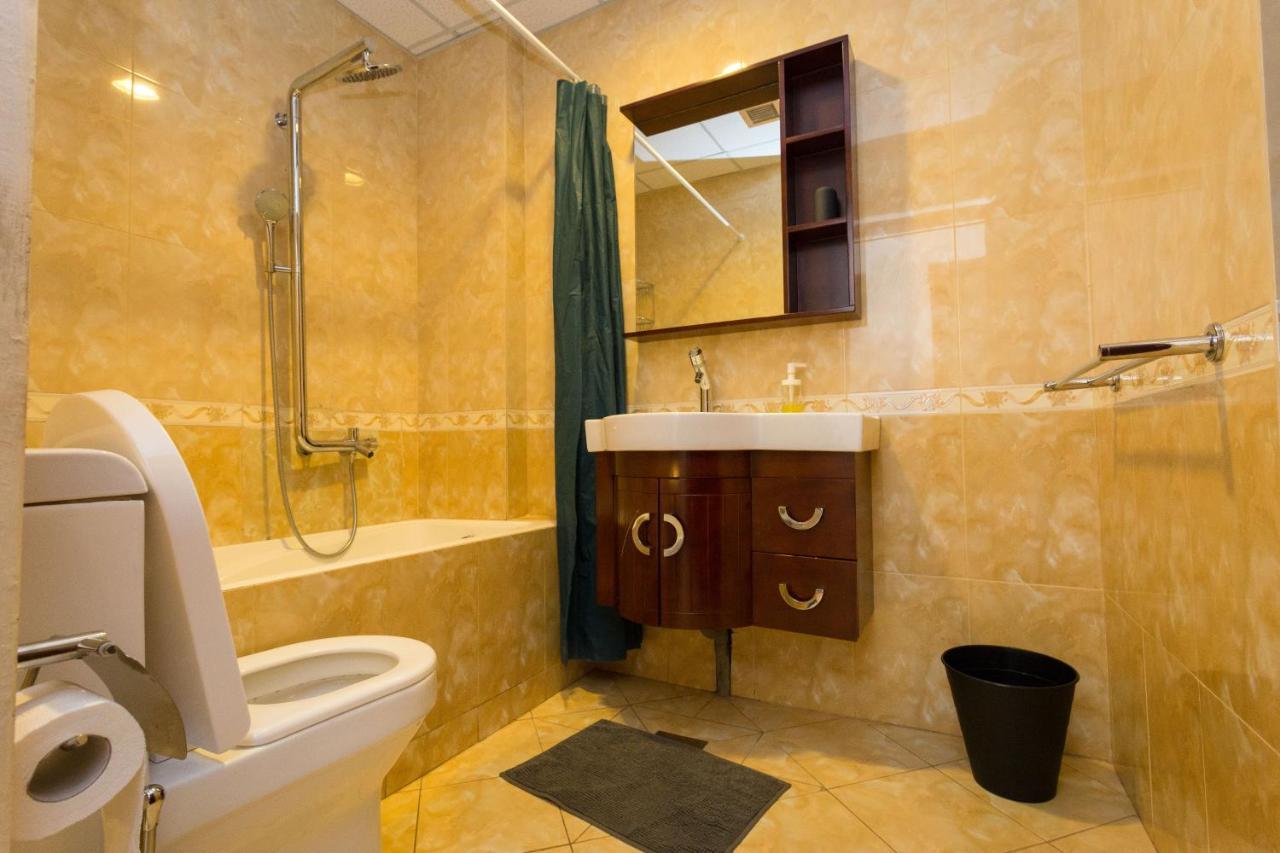 La Casa Baatsona Apts Sakumono Екстериор снимка